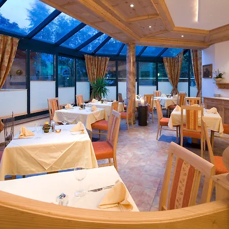 Obermair Hotel 3*