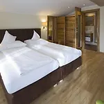 Hotel Obermair